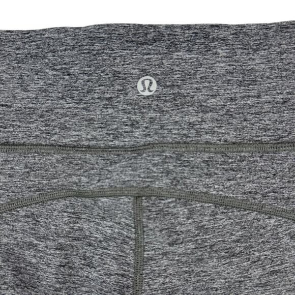 Lululemon Tied To It 7/8 Tight 25" Luxtreme In Heathered Black Dark Carbon Sz 6 - Picture 4 of 7